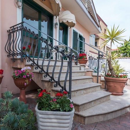 פיומיצ'ינו Hotel La Villetta מראה חיצוני תמונה
